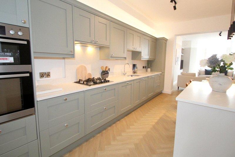 Kitchen Pic 2