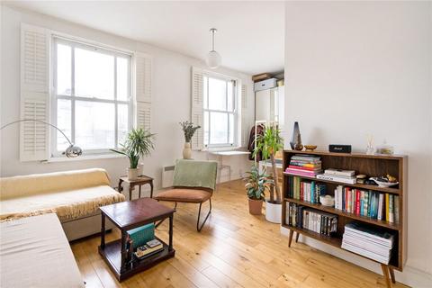 1 bedroom flat to rent, Kerrington Court, London W10