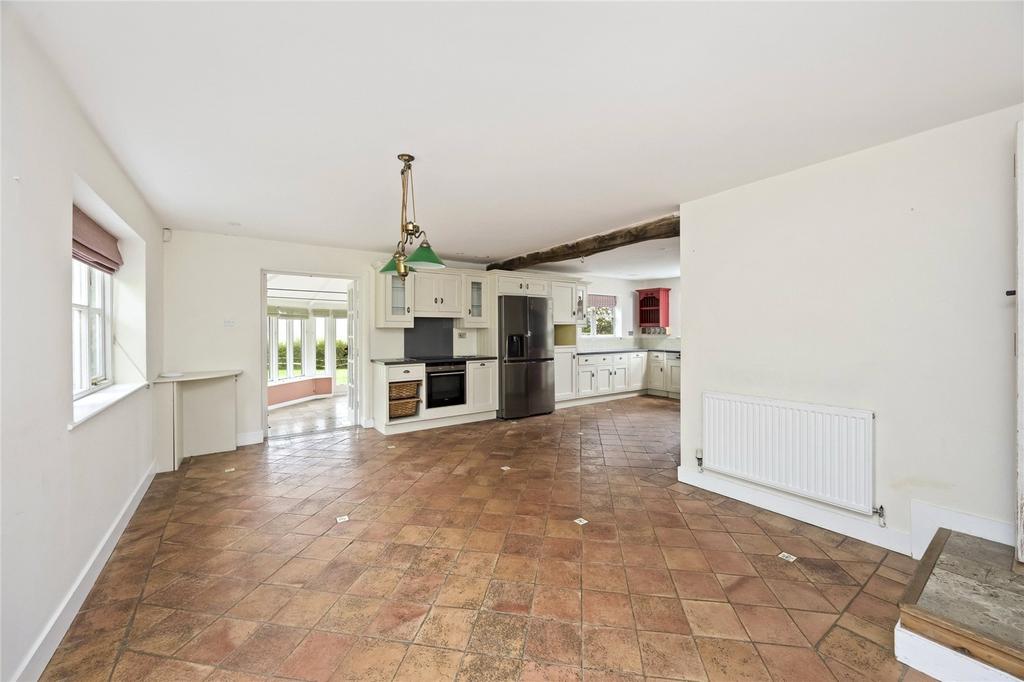 Kitchen/Dining Room
