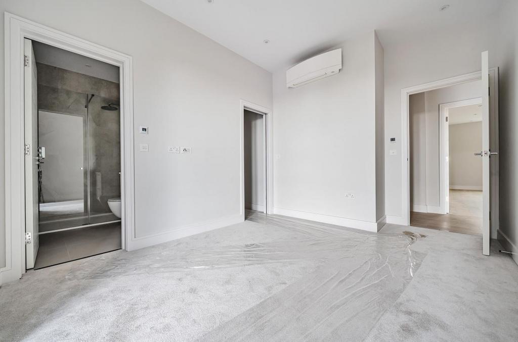 Davidson Frost-Wellings, DFW, Finchley Road, Londo