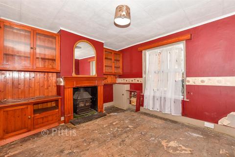 4 bedroom terraced house for sale, New Street, Newport, Isle of Wight