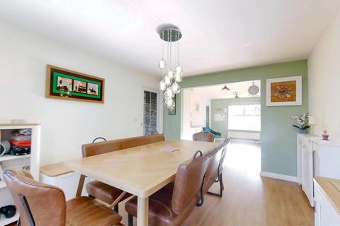 4 bedroom detached house for sale, Carr Road, Moulton, NN3 7AY