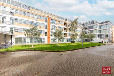 3 bedroom apartment to rent, Hacon Square, Richmond Road, Hackney