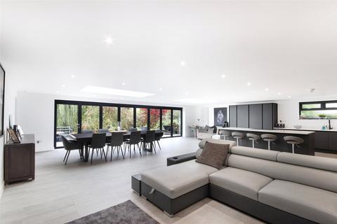 5 bedroom detached house for sale, Hackington Road, Tyler Hill, Cantebruy, CT2