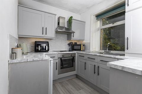 2 bedroom terraced house for sale, Scar Lane, Huddersfield HD3