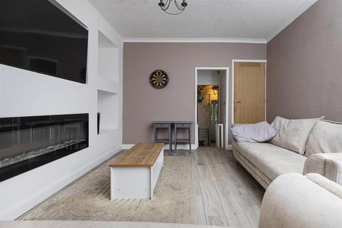 2 bedroom terraced house for sale, Scar Lane, Huddersfield HD3