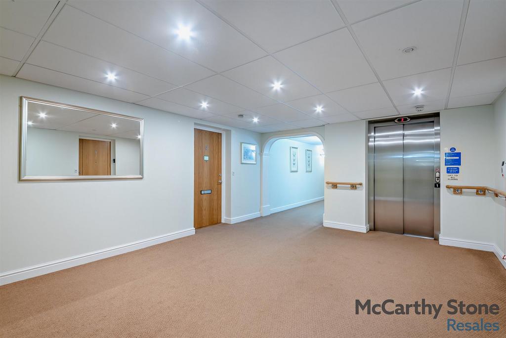 8668087-interior06-800.jpg