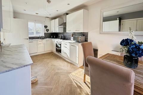 3 bedroom semi-detached house for sale, Thorntree Lane, Branston, Burton-on-Trent, DE14