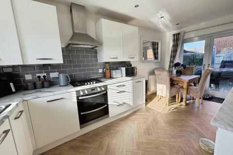 3 bedroom semi-detached house for sale, Thorntree Lane, Branston, Burton-on-Trent, DE14