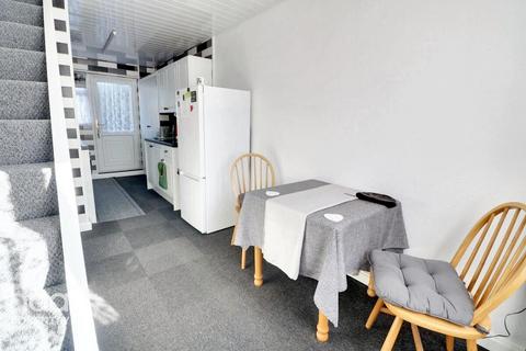3 bedroom end of terrace house for sale, Field March, Coventry