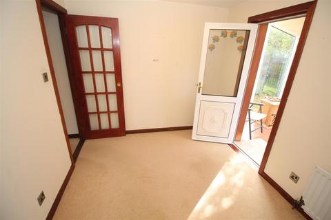 undefined, Primrose Avenue, Inverkip
