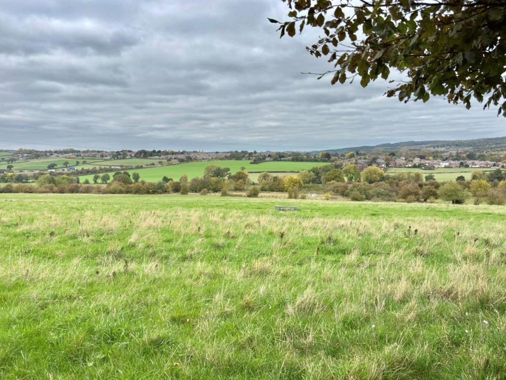 VIEW BARUGH GREEN.jpg