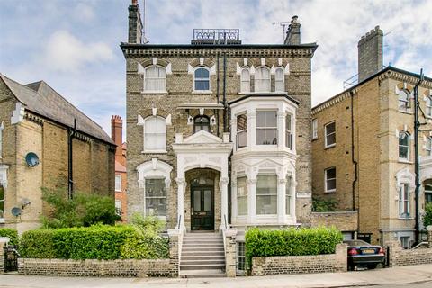 2 bedroom flat for sale, Auriol Road, London, W14