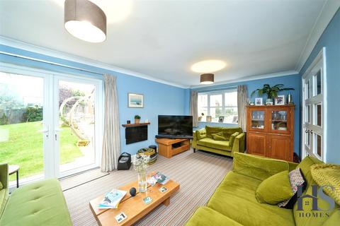 9 Chestnut Grove, Moreton Morrell, Warwick, CV35 9DG
