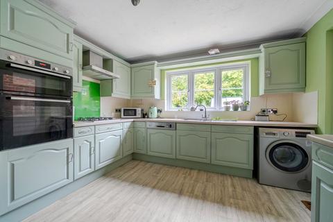 4 bedroom detached house for sale, Strawberry Fields, Bramley