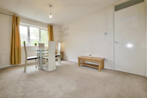 undefined, All Saints Court, Didcot OX11