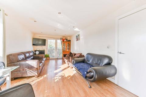 undefined, Brighton Road, Purley, CR8