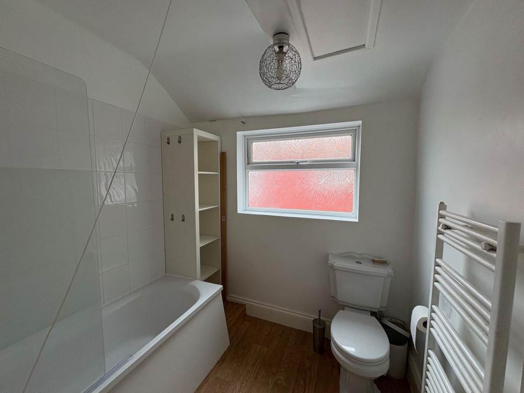 Sandford rd 32 bathr
