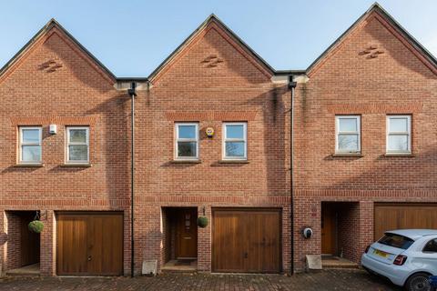 3 bedroom terraced house to rent, Wilkes Close, Mill Hill East, London, NW7