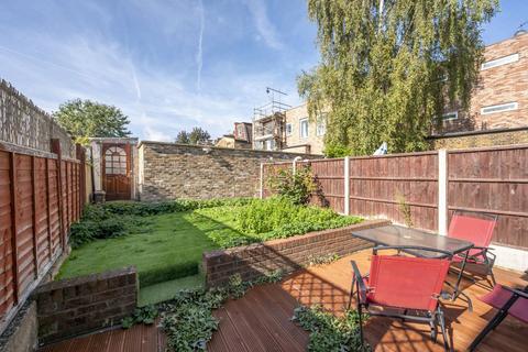 4 bedroom terraced house to rent, Haydons Road, South Wimbledon, London, SW19