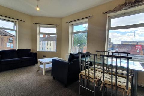 2 bedroom flat to rent, Daniel Street, Cathays, Cardiff, Cardiff, CF24