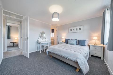 undefined, Fair Close,  Bicester,  Oxfordshire,  OX26