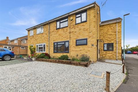 25 Brisbane, Stonehouse, GL10 2PX