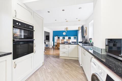 25 Brisbane, Stonehouse, GL10 2PX