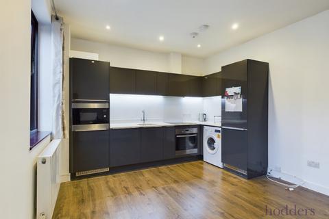 1 bedroom apartment for sale, Hanworth Lane, Chertsey, Surrey, KT16
