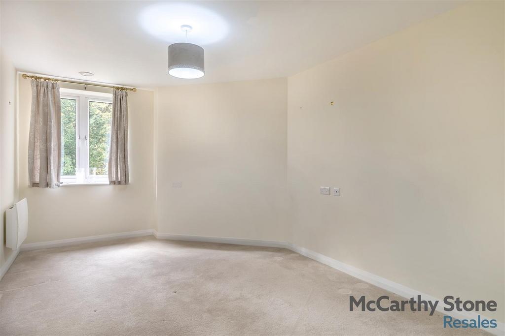8667982-interior06v2.jpg