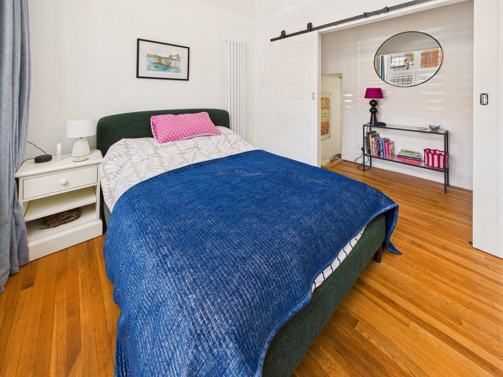 Bedroom / Reception Room