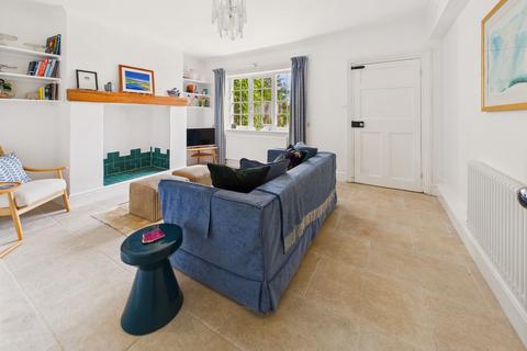 undefined, Ground Floor Flat, The Martletts, High Street, Mayfield. TN20 6AB