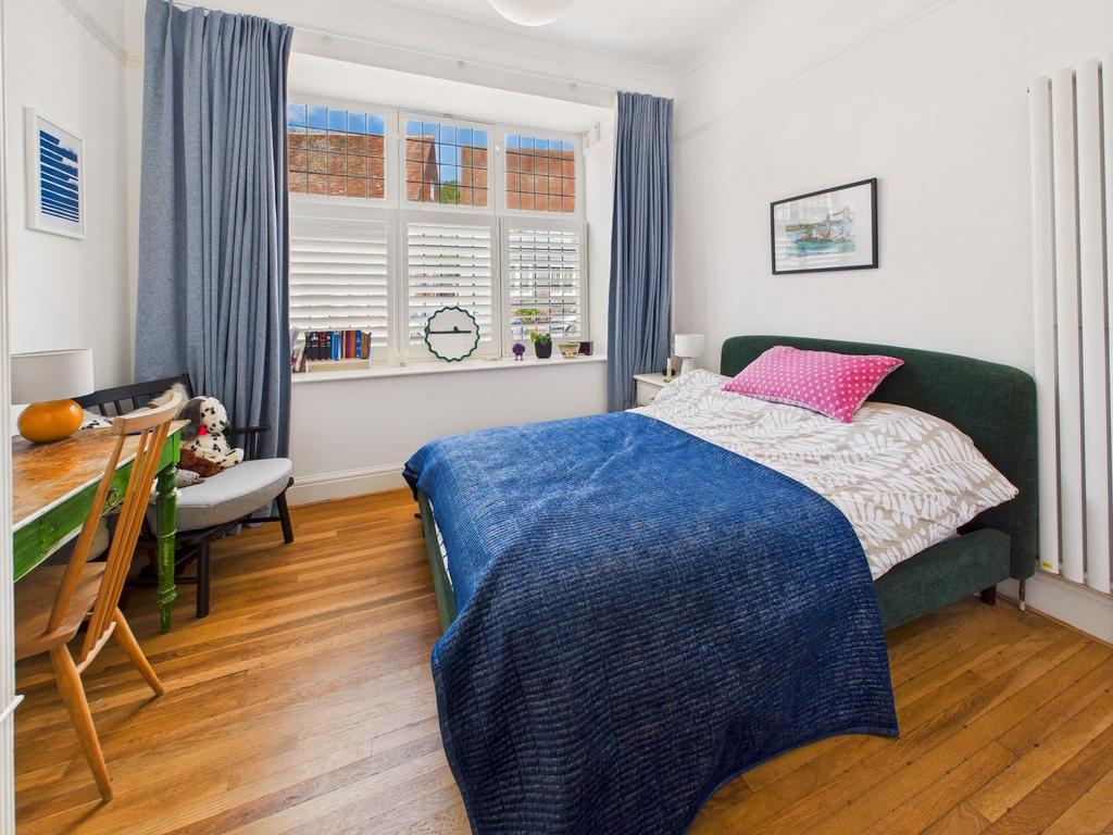 Bedroom / Reception Room