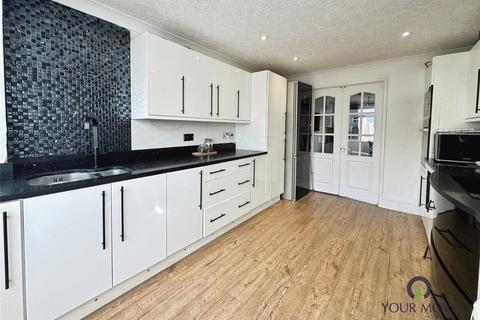 4 bedroom bungalow for sale, Pole Lane, Lancashire BB3