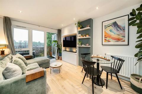 undefined, Woodley Crescent, London NW2