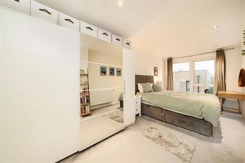 undefined, Woodley Crescent, London NW2