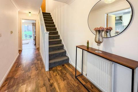 undefined, Great Elms Road, Hemel Hempstead, HP3