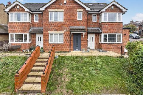 undefined, Great Elms Road, Hemel Hempstead, HP3
