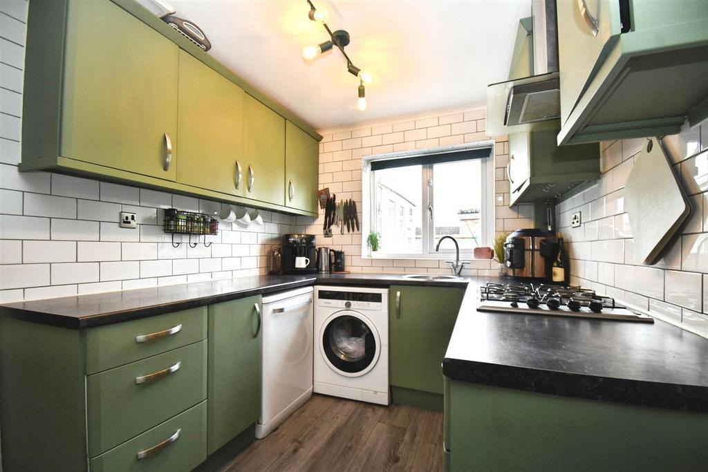 Fitted Kitchen