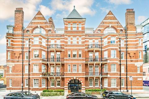 Earsby Street, London W14