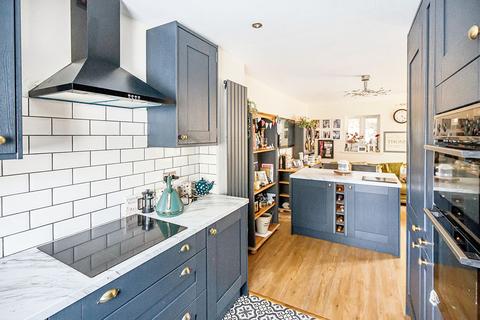 undefined, Avenue De Gien, Malmesbury, SN16