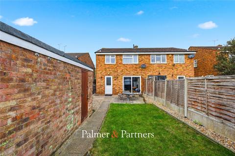 3 bedroom semi-detached house for sale, Robin Way, Chelmsford CM2