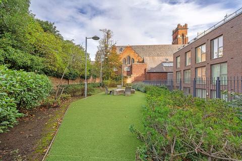 2 bedroom flat for sale, Stockwell Park Walk, SW9