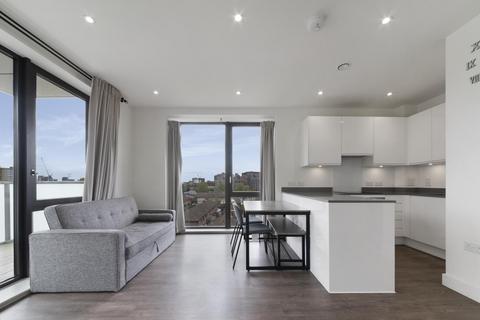 1 bedroom apartment for sale, Barrell Makers House, London, E14