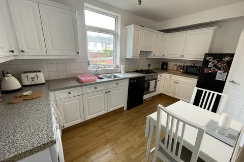 3 bedroom semi-detached house for sale, Woodlands Avenue, Queensbury BD13