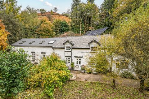 4 bedroom detached house for sale, Van, Llanidloes, Powys, SY18