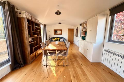 undefined, Marlow Lodge, Maidenhead, SL6