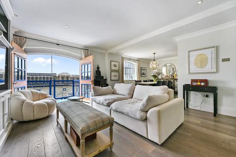 2 bedroom apartment for sale, St. Katharines Way, London
