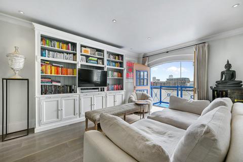 2 bedroom apartment for sale, St. Katharines Way, London