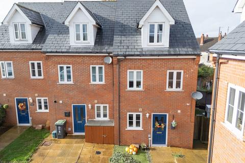 Oak Mews, Rushden NN10